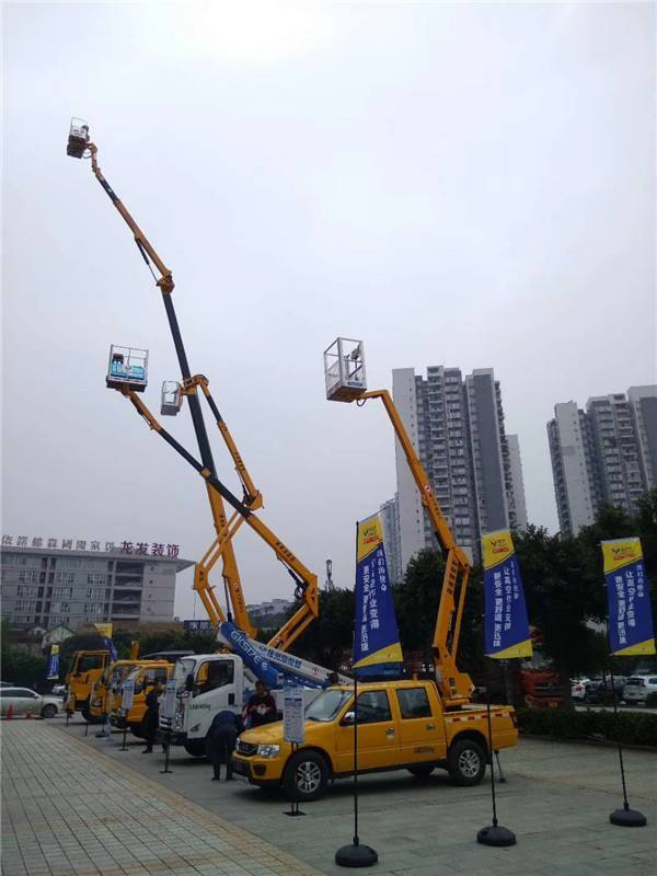 登高車 (4)
